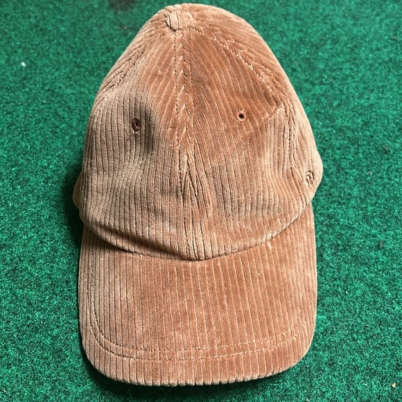 Lululemon Hat - Picture 7 of 8